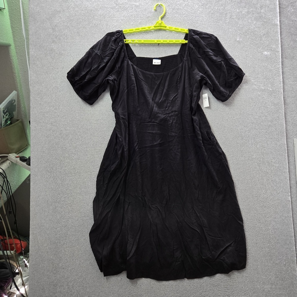 Old Navy Women Dress XXL PETITE Black Fit & Flare Smocked Witchy Grunge NWT